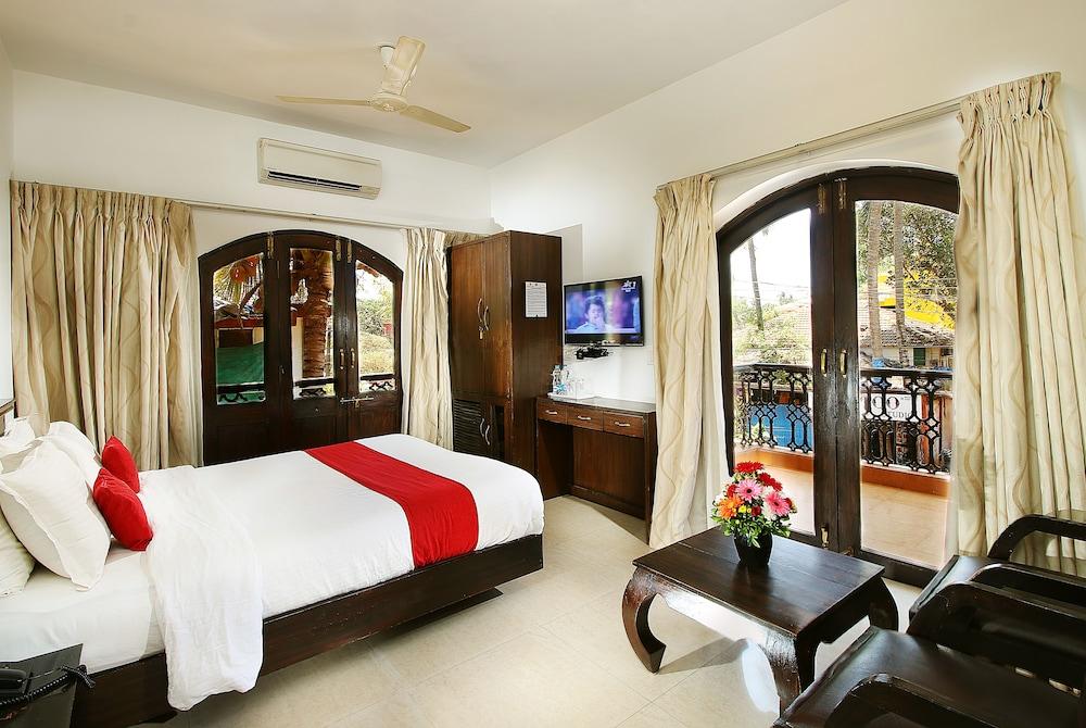 Calangute Grande Hotel Buitenkant foto