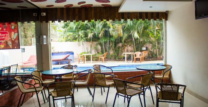 Calangute Grande Hotel Buitenkant foto
