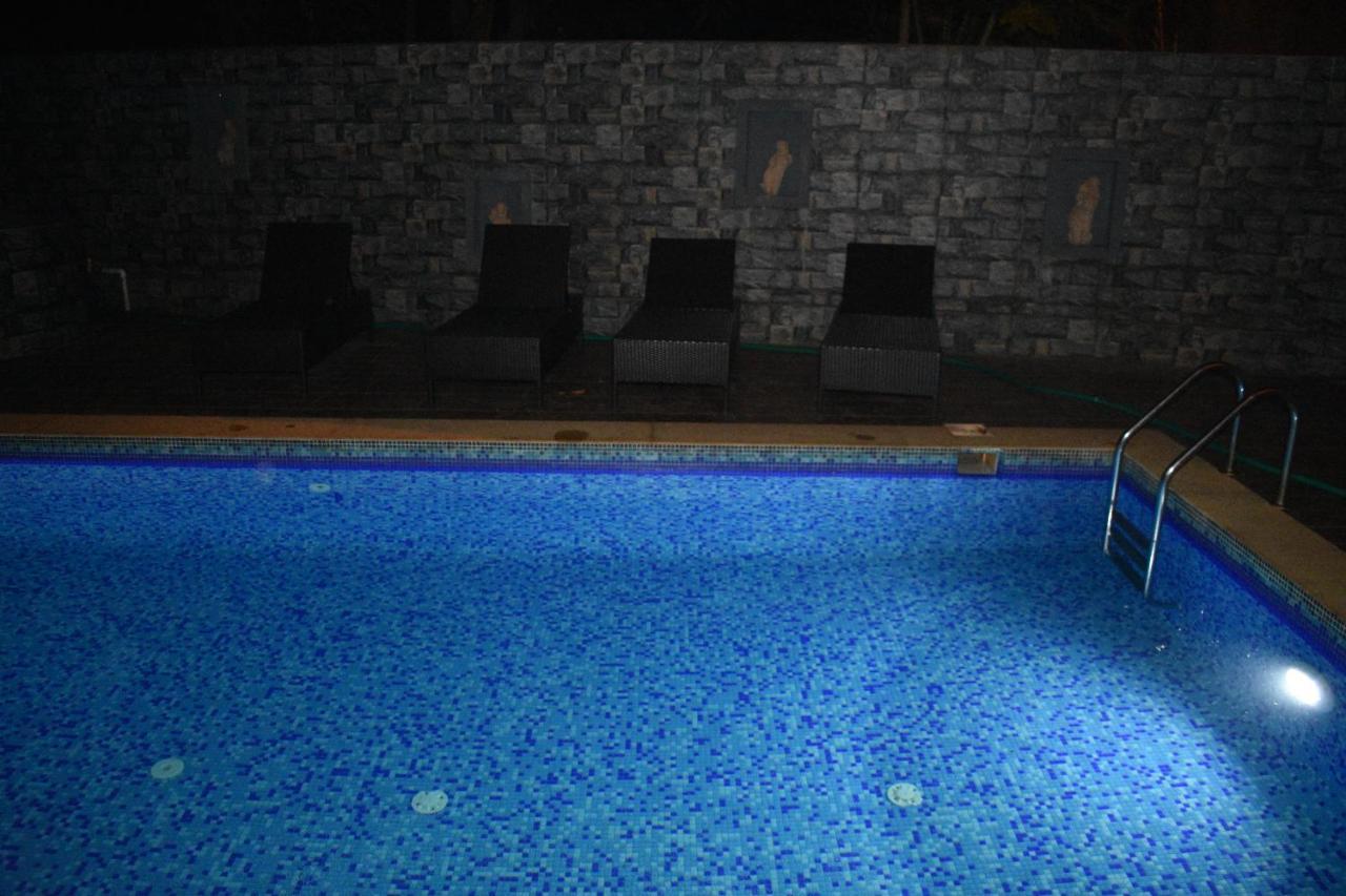 Calangute Grande Hotel Buitenkant foto